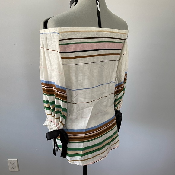 Massimo Dutti off the shoulder blouse - Picture 2 of 3